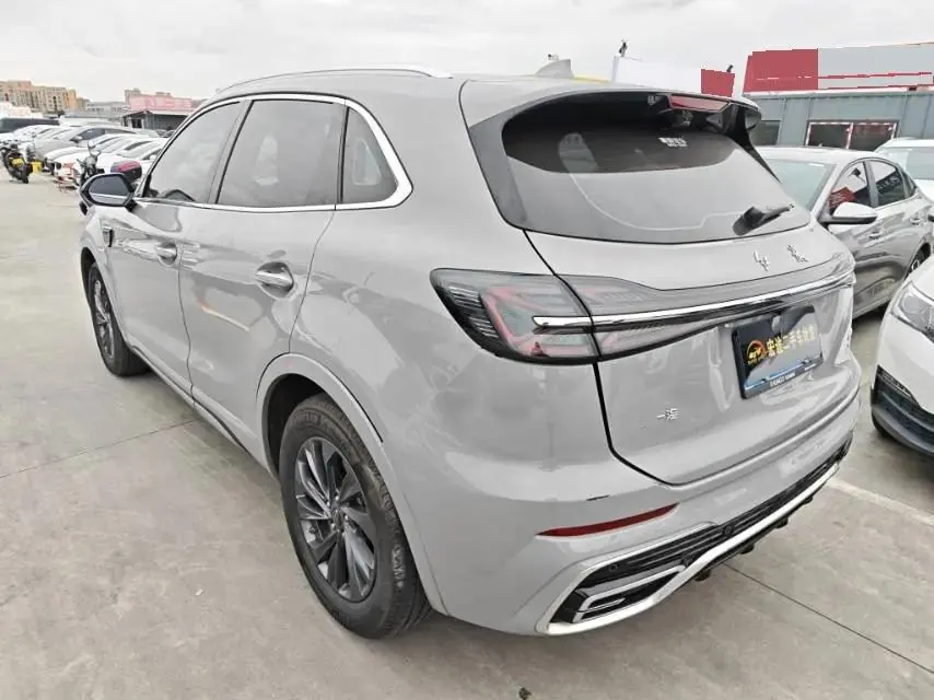 HongQi HS5 2023 2.0T Flag Yue Pro Edition 2