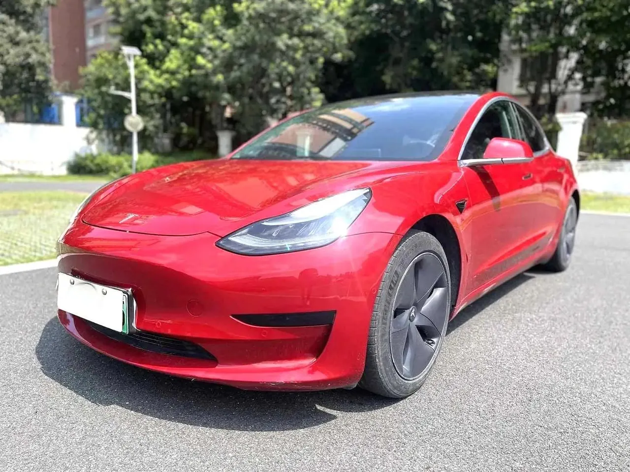 2020 Model 3 Refreshed Standard Range Rear-Wheel Drive Upgrade Version - View 1