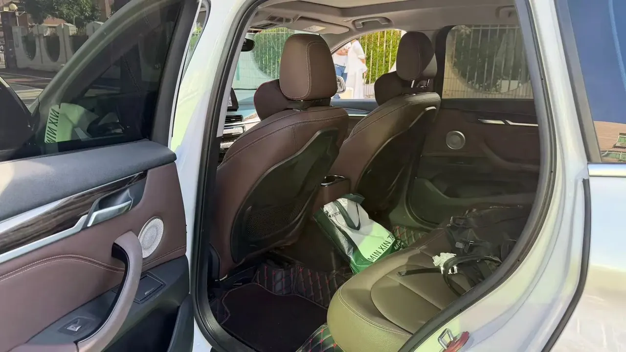 BMW X1 2021 xDrive25Li exclusive type 5