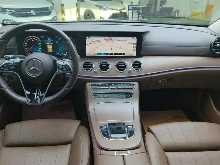 Mercedes Benz E-Class 2022 to E 300 L Fashion 12