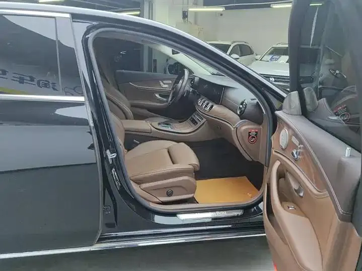 Mercedes Benz E-Class 2022 to E 300 L Fashion 8