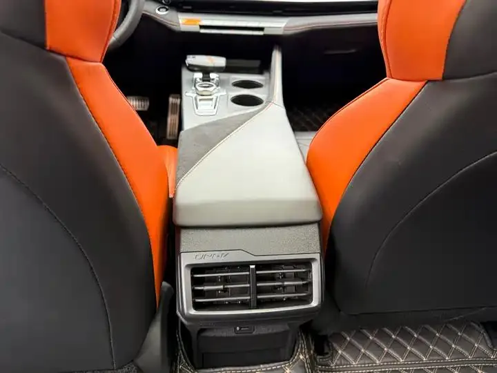 ChangAn UNI-V 2024 1.5T Distinguished Sports 9