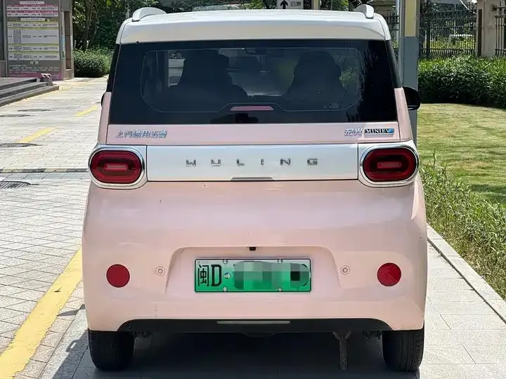 Hongguang MINIEV 2024 3rd Generation 215km Advanced Edition 8