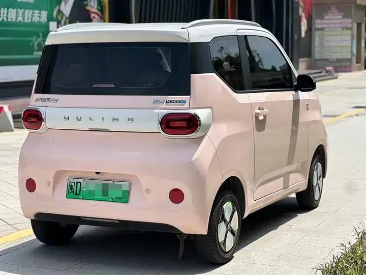 Hongguang MINIEV 2024 3rd Generation 215km Advanced Edition 9