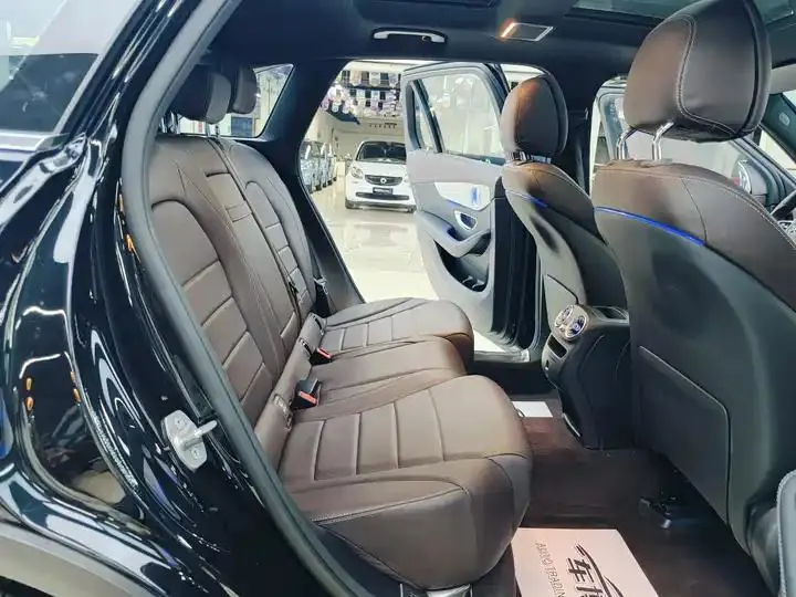 Mercedes Benz GLC 2021 model GLC 260 L 4MATIC Dynamic Edition 11