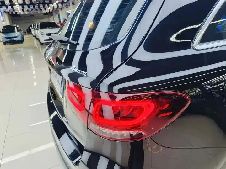 Mercedes Benz GLC 2021 model GLC 260 L 4MATIC Dynamic Edition 19
