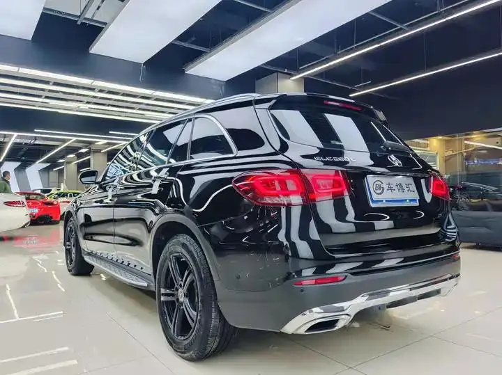 Mercedes Benz GLC 2021 model GLC 260 L 4MATIC Dynamic Edition 4