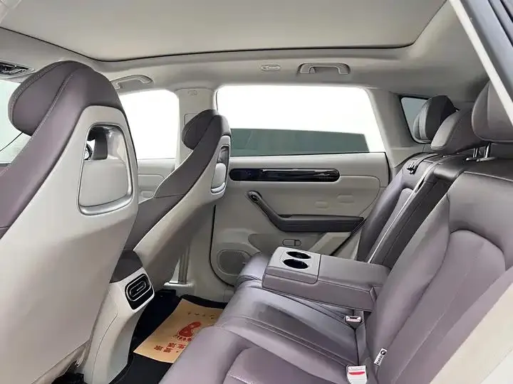 Leapmotor C11 2023 model Range-Extended 300 Comfort Edition 16