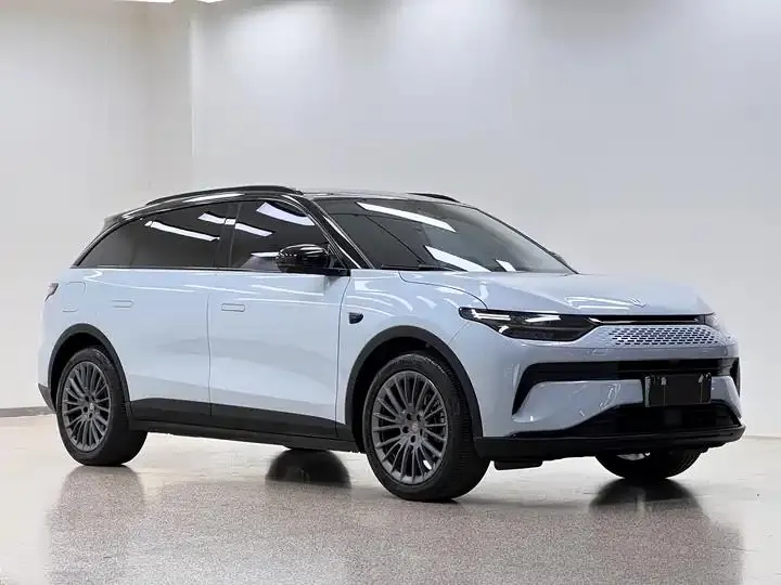 Leapmotor C11 2023 model Range-Extended 300 Comfort Edition 3