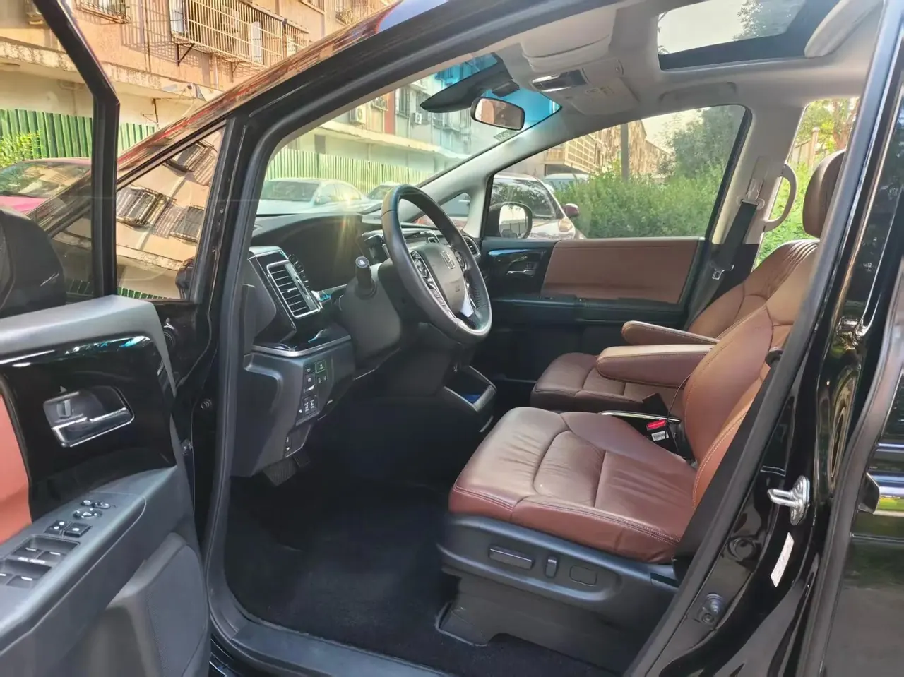Elyson 2019 2.0L Hybrid Extreme Edition 9