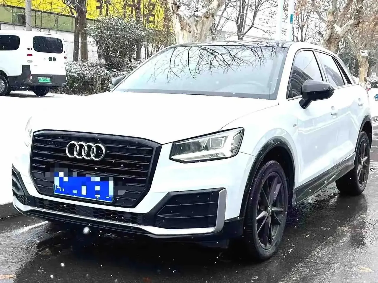 Audi Q2L 2020 35 TFSI Enterprising Dynamic - View 1
