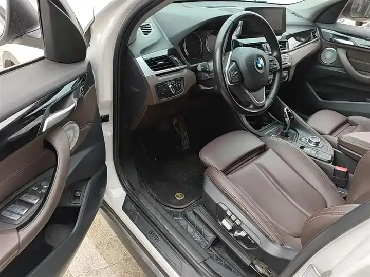 BMW X1 2021 facelift sDrive20Li fashion model 16