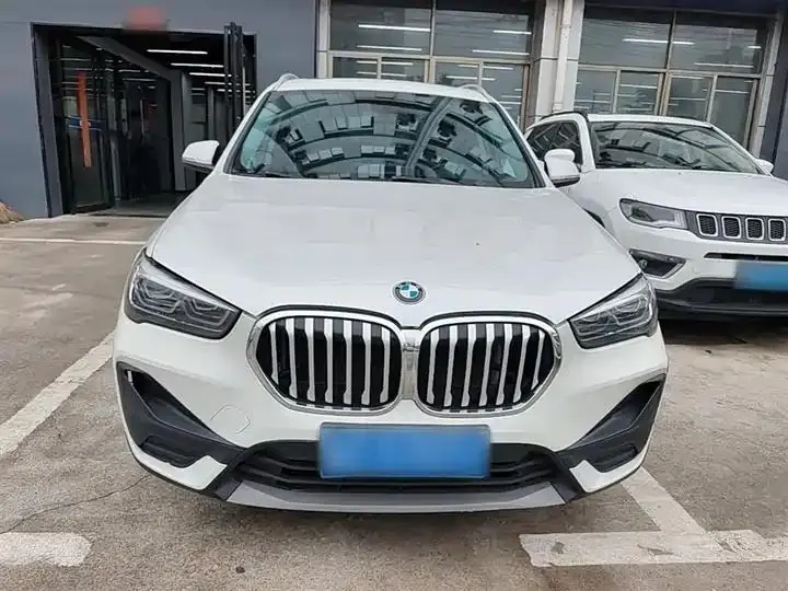 BMW X1 2021 facelift sDrive20Li fashion model 3