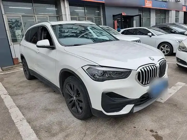 BMW X1 2021 facelift sDrive20Li fashion model 4