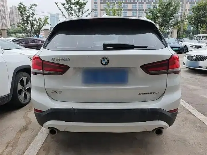 BMW X1 2021 facelift sDrive20Li fashion model 6