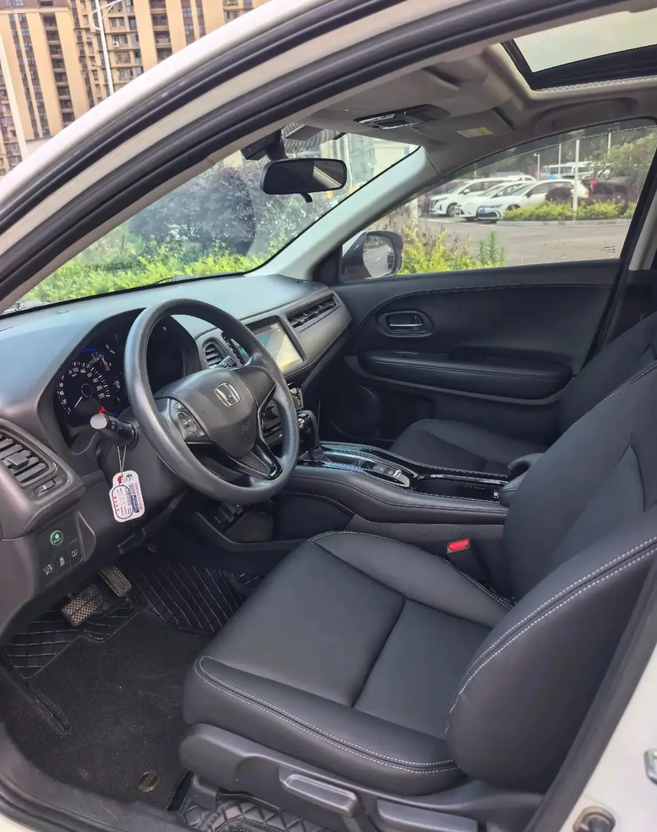 Vezel 2022 1.5L CVT Elite Smart Edition 2