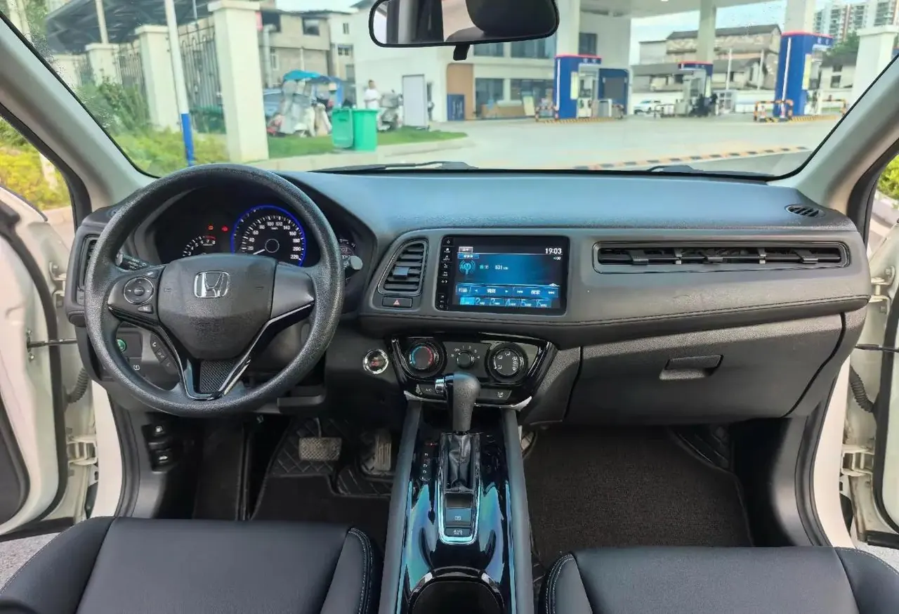 Vezel 2022 1.5L CVT Elite Smart Edition 4