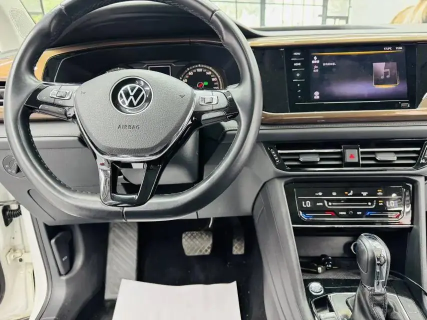 Tuyue 2021 280TSI Front-Wheel-Drive Luxury PLUS Edition 5