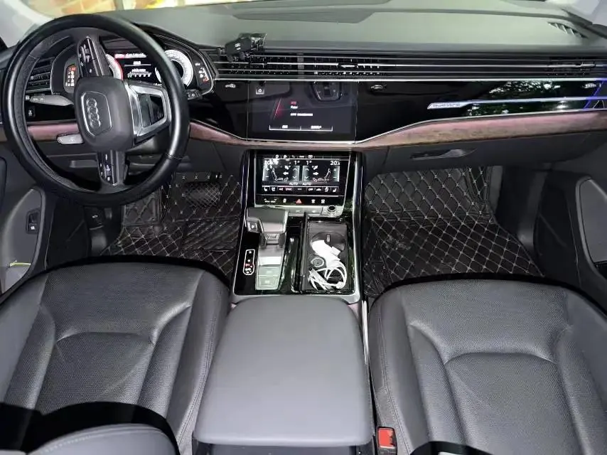 Audi Q7 2022 55 TFSI quattro S line Sport 7