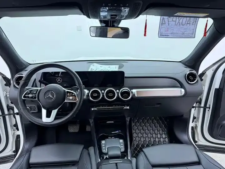 Mercedes Benz GLB 2020 GLB 180 Fashion 11