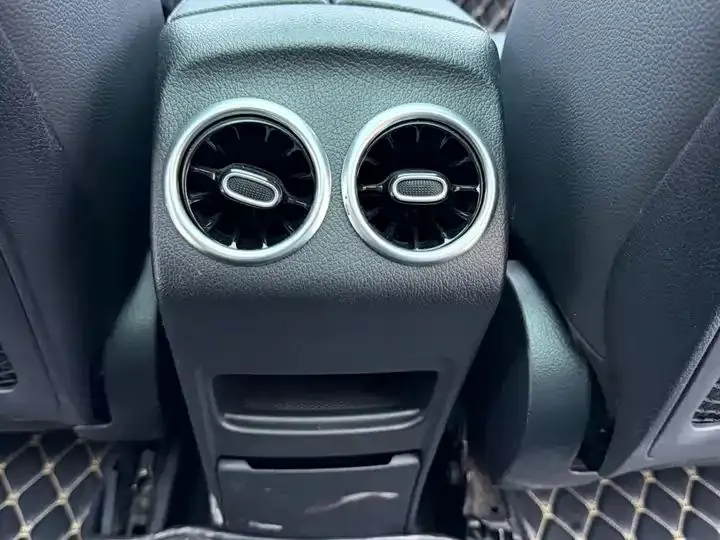 Mercedes Benz GLB 2020 GLB 180 Fashion 13