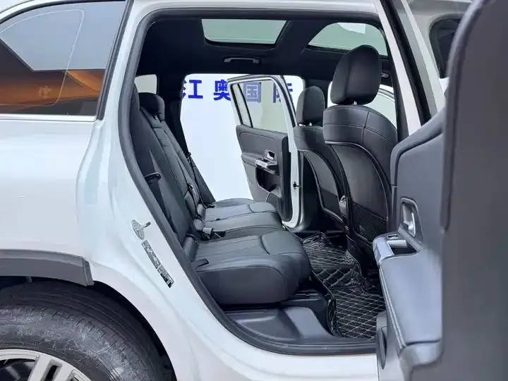 Mercedes Benz GLB 2020 GLB 180 Fashion 17