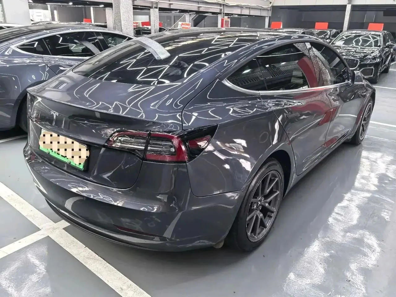 2019 Model 3 Standard Range Rear-Wheel Drive Upgrade Version 6