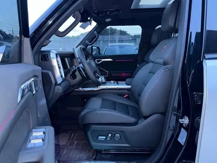 Jetour Traveler 2024 2.0T Four-wheel Drive Silver Dragon Wings 10