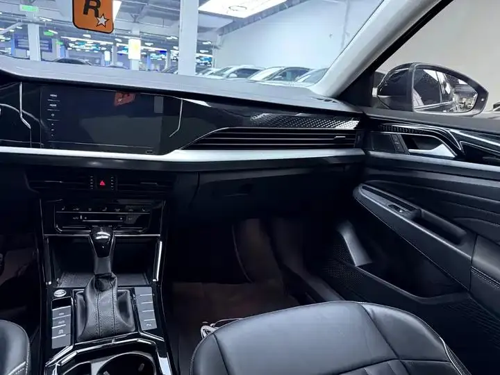 Passat 2024 330TSI Elite Edition 11