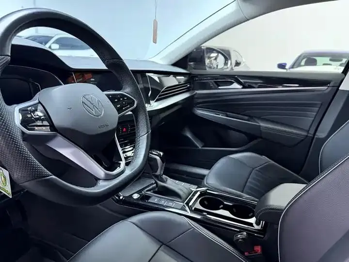 Passat 2024 330TSI Elite Edition 5