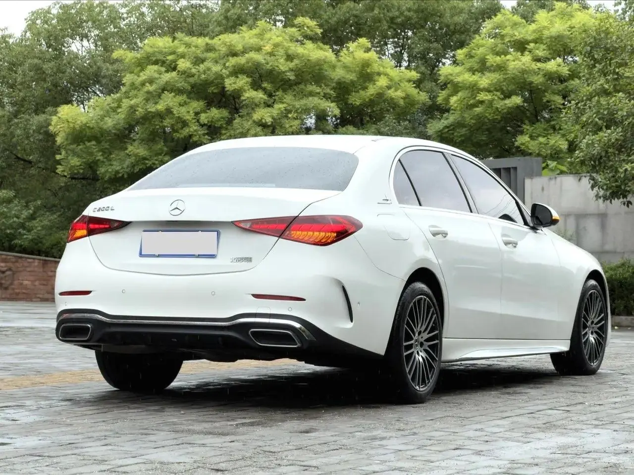 Mercedes Benz C- Class 2023 C 200 L Sport Edition 9