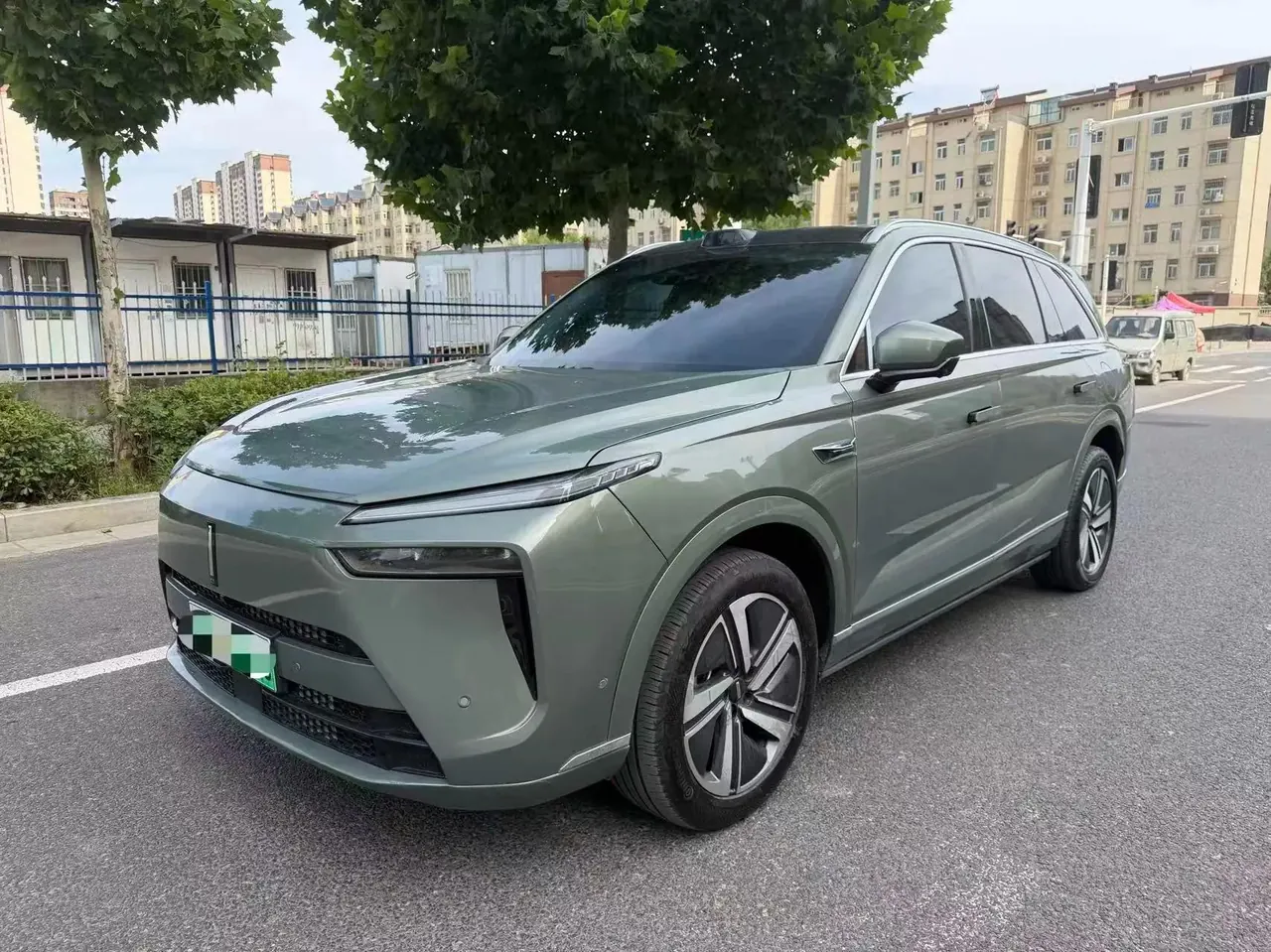 Открыть галерею: WEY 2025 Blue Mountain DHT 1.5T Four-wheel Drive Smart Drive Ultra Automatic Gear