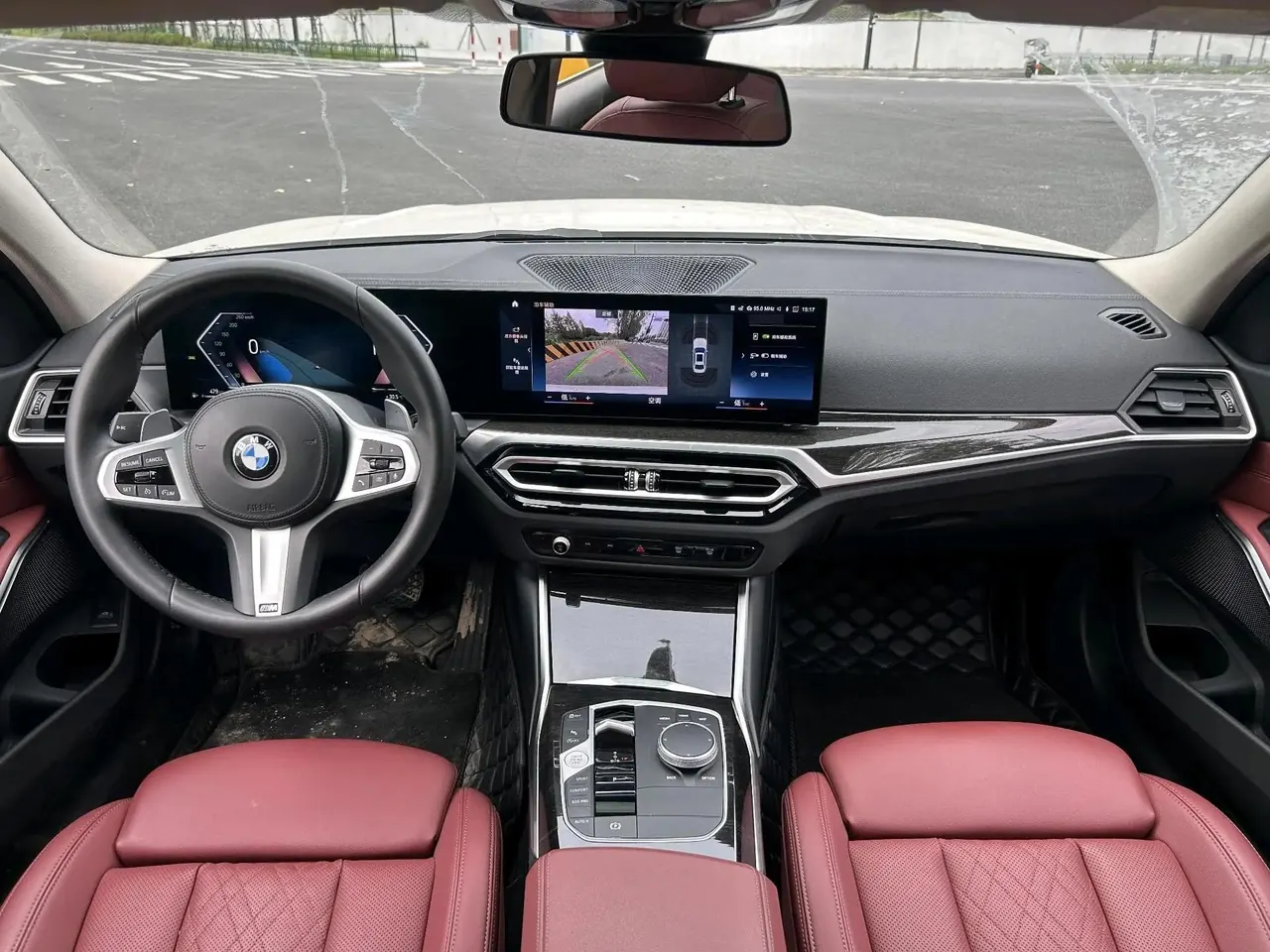 BMW 3 Series 2023 model 325Li M Sport Package 12