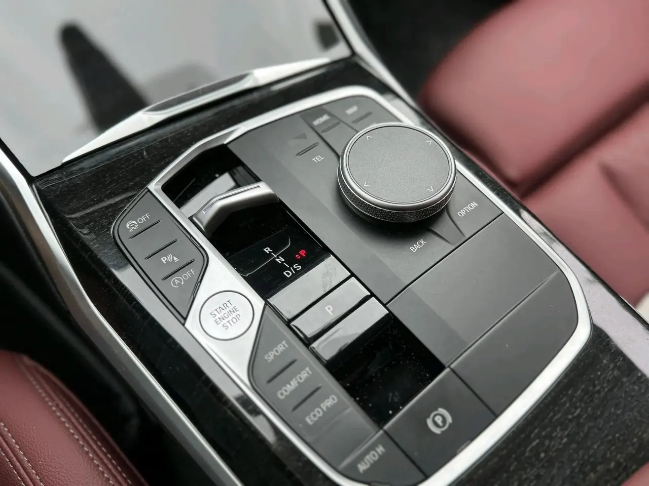 BMW 3 Series 2023 model 325Li M Sport Package 8
