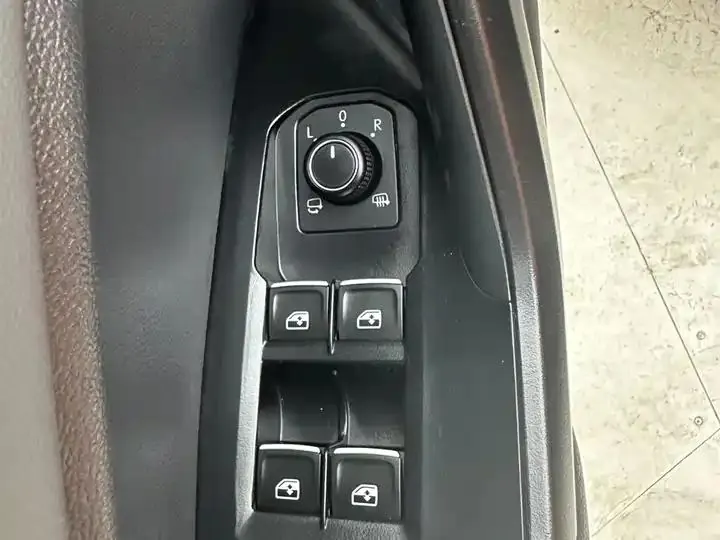 Lavida 2022 280TSI DSG Premium Edition 13