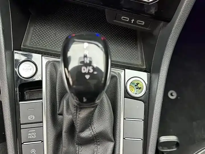 Lavida 2022 280TSI DSG Premium Edition 20
