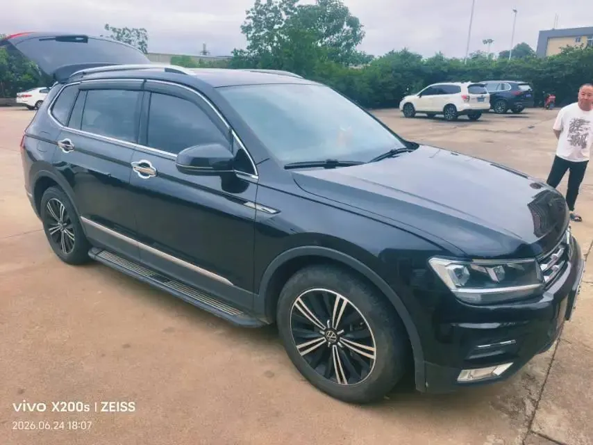 Tiguan L 2021 330TSI Automatic Two-Drive Smart Edition 3