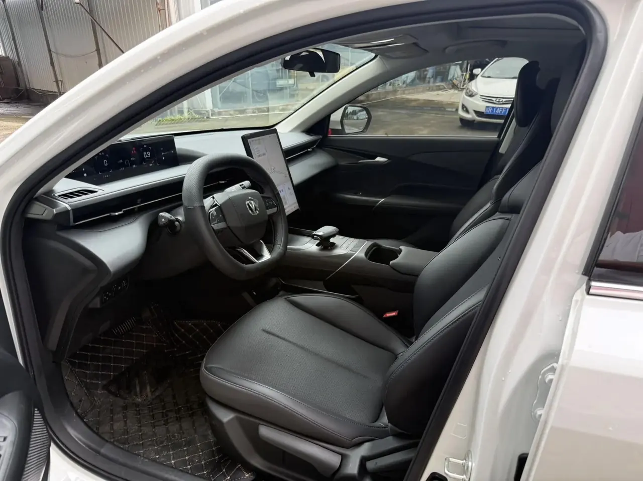 ChangAn 2025 Yidong 1.5T Blue Whale 500Bar Prestige Automatic 8