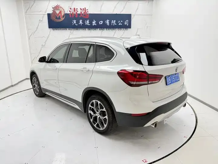 BMW X1 2022 sDrive20Li fashion 4