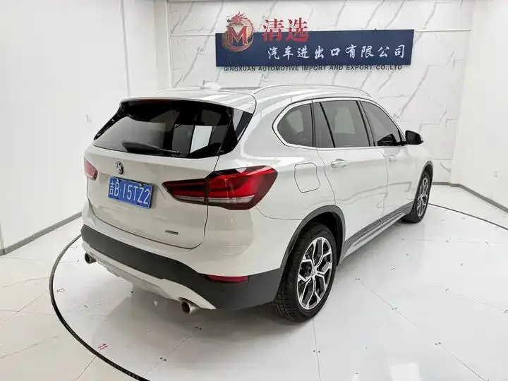 BMW X1 2022 sDrive20Li fashion 6