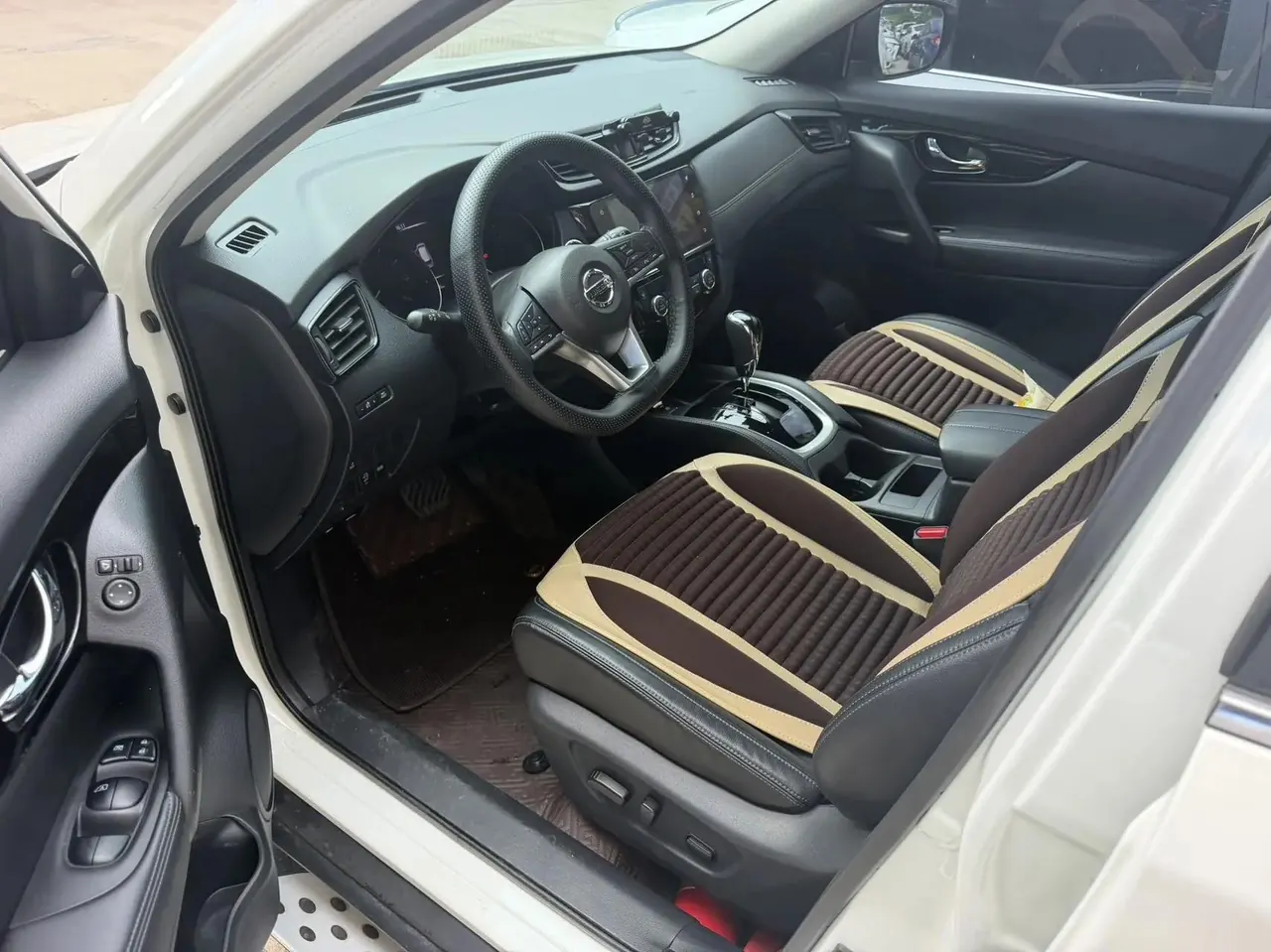 Qijun 2020 2.0L XL ITS CVT 2WD Zhilian Comfort Edition 3