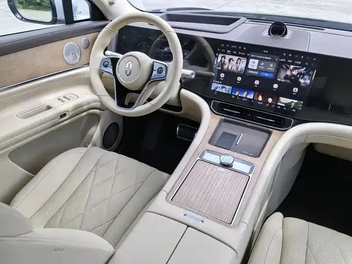 AITO M9 2024 extended range Ultra version 42kWh 6-seat version 18