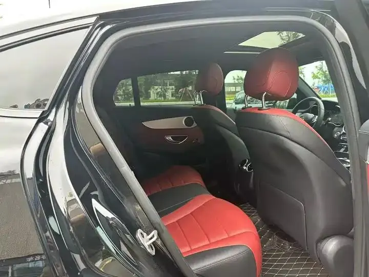 Mercedes Benz GLC Coupe 2023 GLC 260 4MATIC Coupe SUV 14
