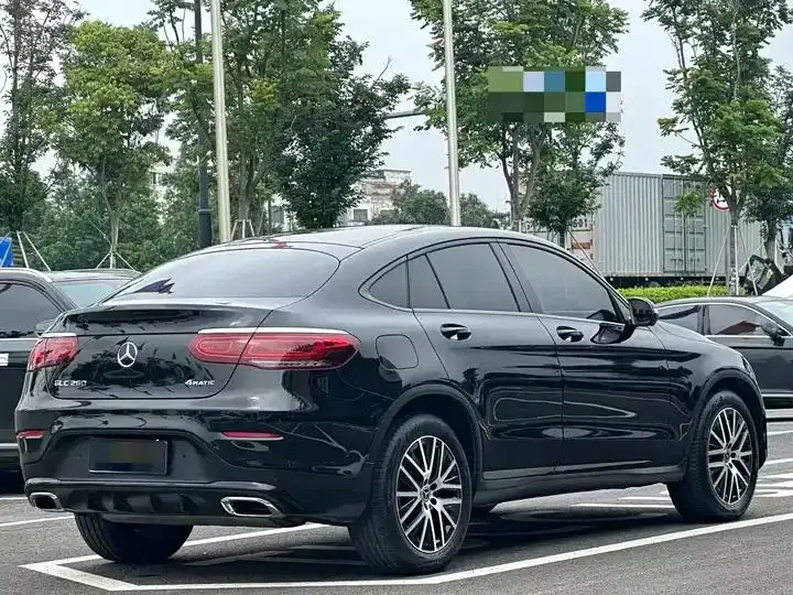 Mercedes Benz GLC Coupe 2023 GLC 260 4MATIC Coupe SUV 17
