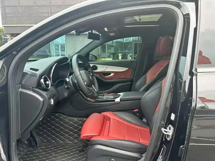 Mercedes Benz GLC Coupe 2023 GLC 260 4MATIC Coupe SUV 7