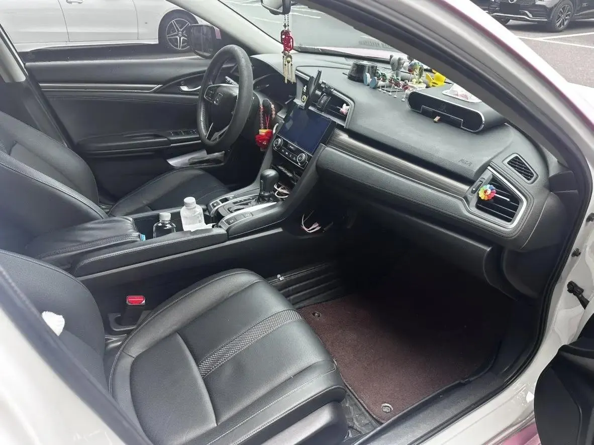 Civic 2019, 220TURBO CVT Sporty Edition, China V Emission Standard 4