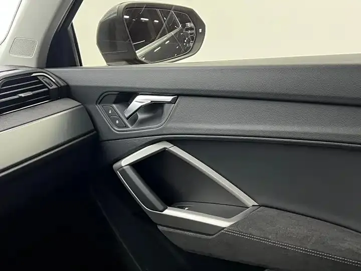 Audi Q3 2020 35 TFSI Fashion Dynamic 10