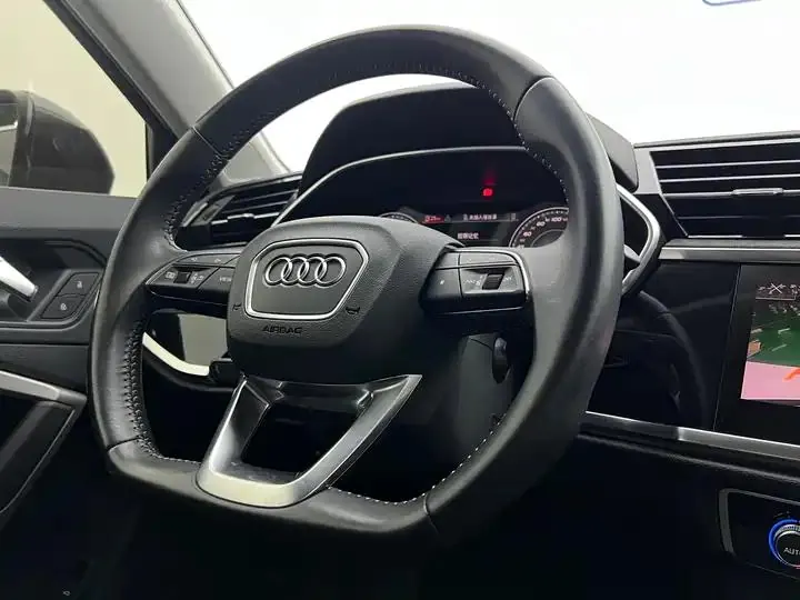 Audi Q3 2020 35 TFSI Fashion Dynamic 16
