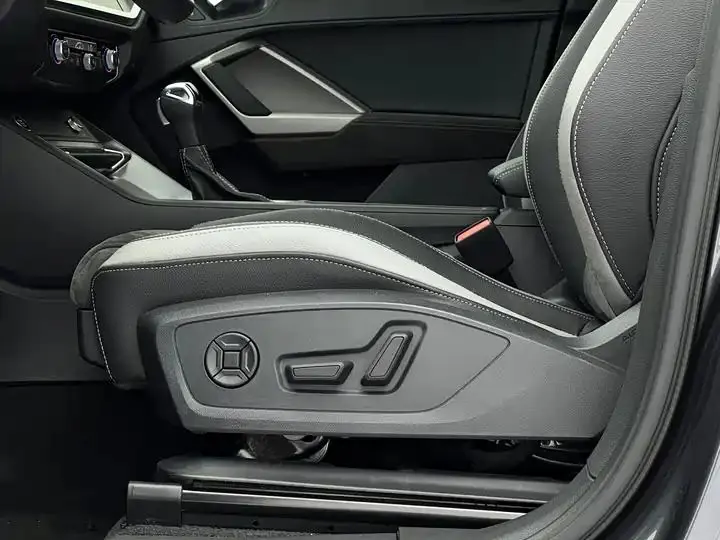 Audi Q3 2020 35 TFSI Fashion Dynamic 20