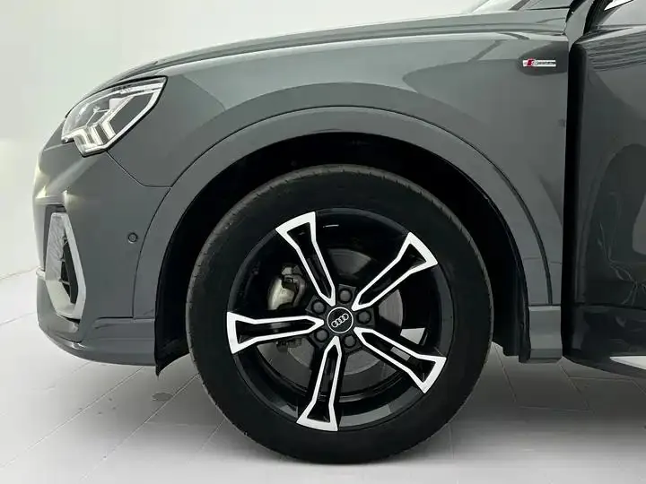 Audi Q3 2020 35 TFSI Fashion Dynamic 22